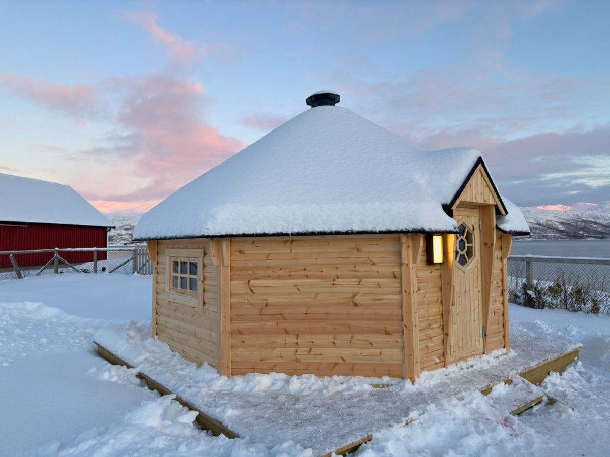 Grillhytte 17 Royal - Buet væg
